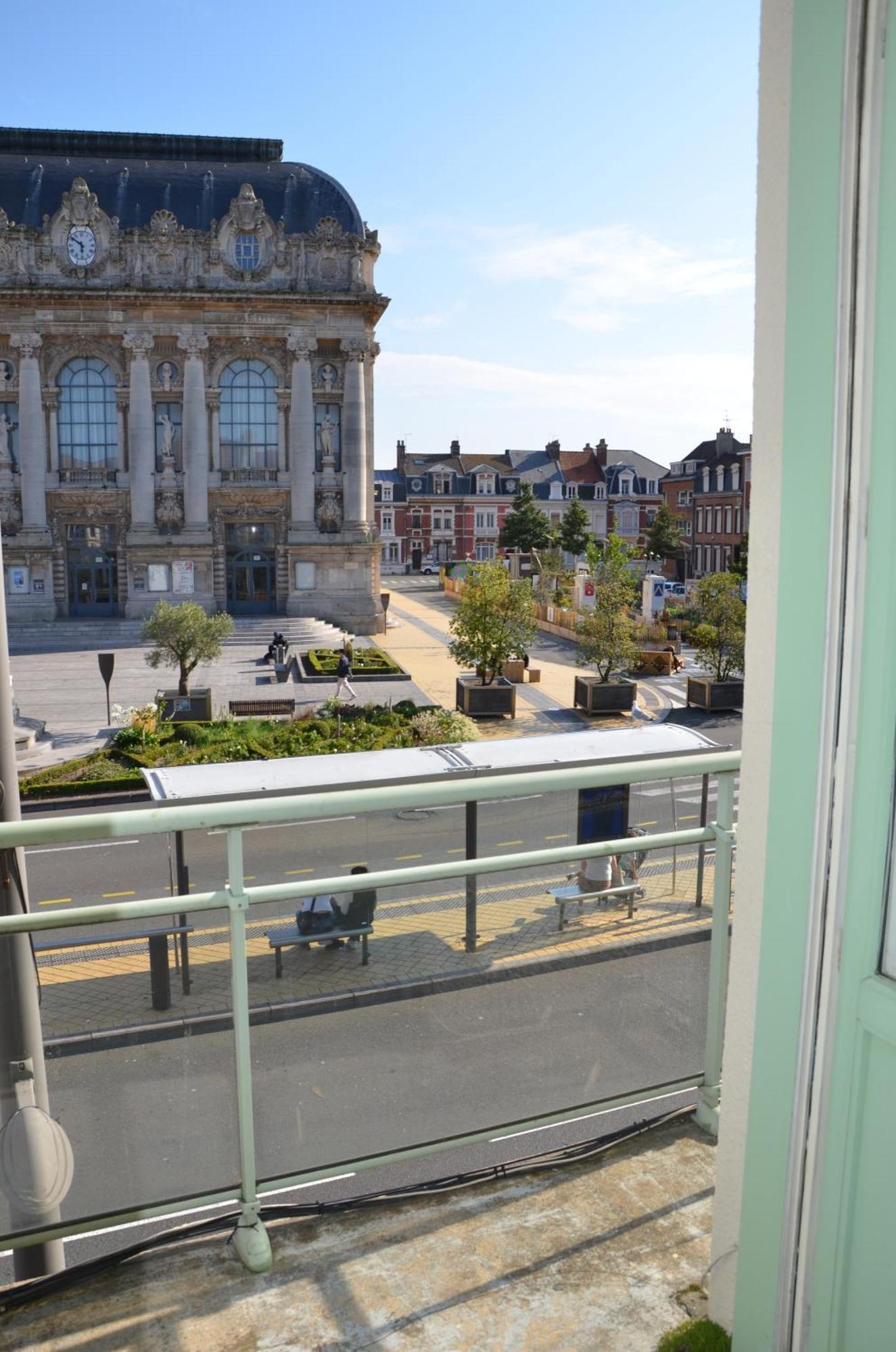 Apartament Le Gambetta Theatre De Calais Zewnętrze zdjęcie
